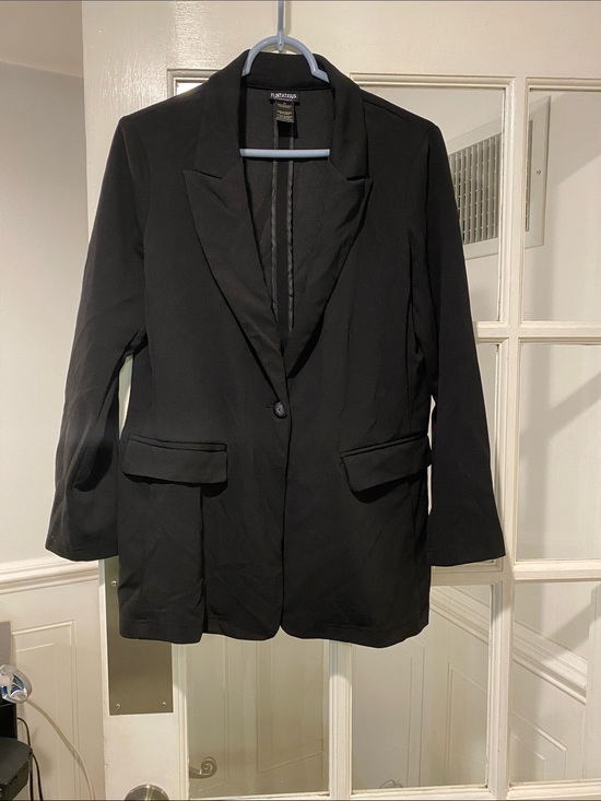 Flirtatious Jackets & Blazers - Flirtatious size Medium Blazer good condition